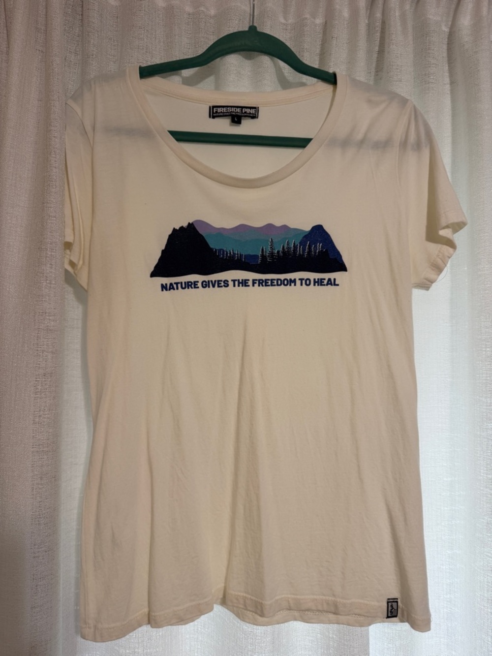 Women's Cream Graphic Tee - Nature Gives The Freedom To Heal